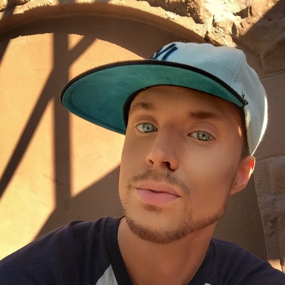 Meet your Posher, Nathan - Picture 2 of 4